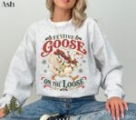 Retro Festive Goose On The Loose Christmas Funny Goose Holiday Sweatshirt - Image 3